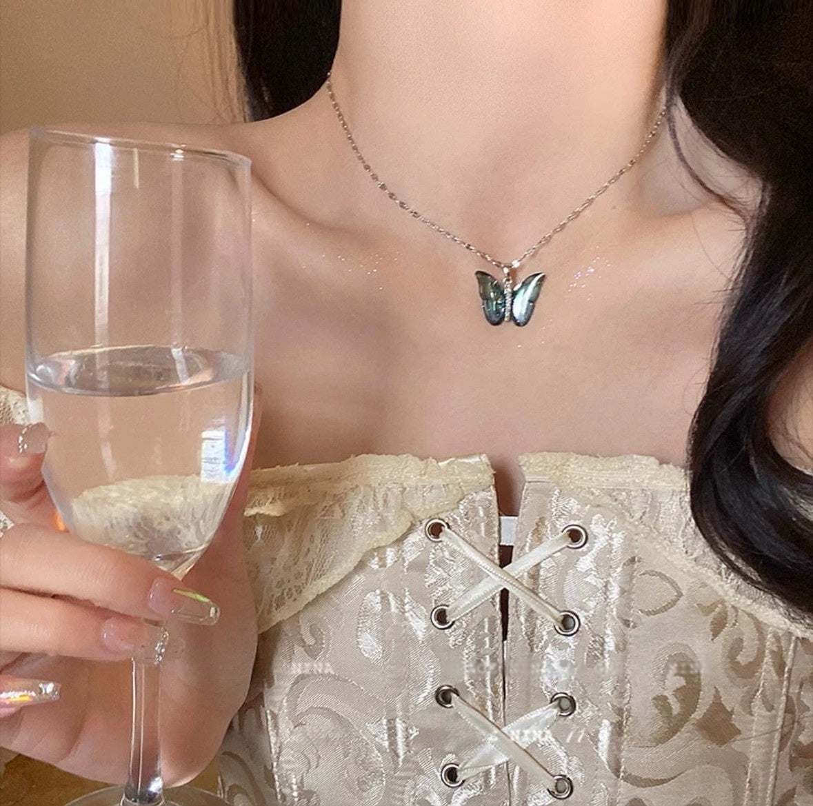 Sweet Butterfly Pendant Necklace - VitriumJewels