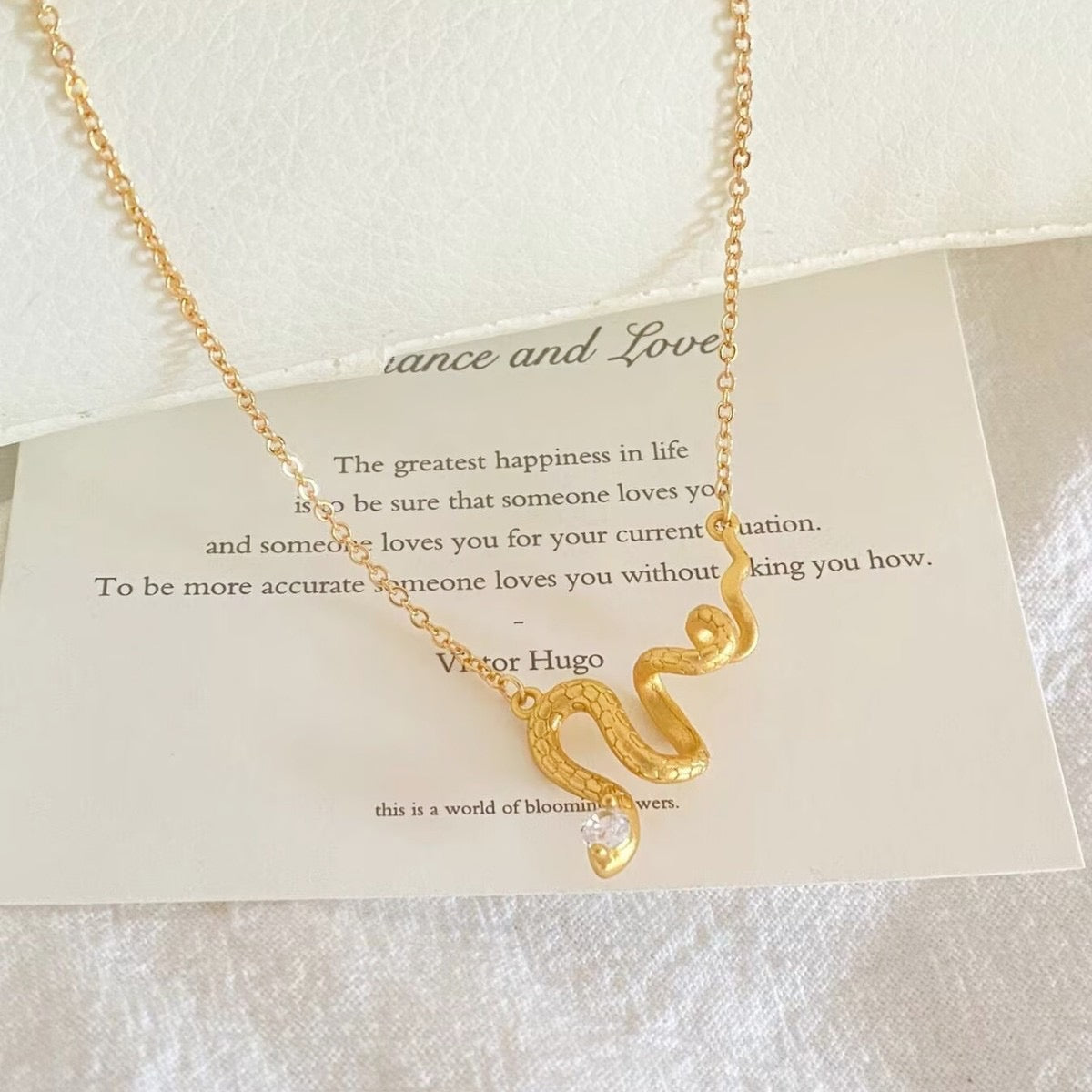 Vintage Style snake necklace collarbone chain - VitriumJewels