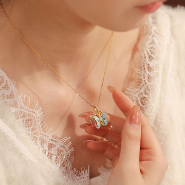 Royal Blue Butterfly Pendant Necklace-Dreaming of a butterfly - VitriumJewels